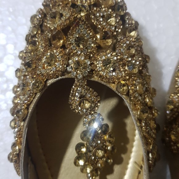 BRIDAL JUTTI STONE STUDDED GOLDEN COLOR - Picture 2 of 5